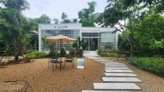 ขายกิจการคาเฟ่, ร้านอาหาร, โรงแรม, แคมป์ปิ้ง บางพระ ศรีราชา ติดห้วยท่าไทร 1-3-79 ไร่ ใกล้สวนสัตว์เปิดเขาเขียว