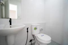 vายบ้าน เออเบิร์นธารา รีโนเวทแล้ว - ทิศใต้ หน้าบ้านไม่ชนใคร 3.59 ลบ.-202506051909061749125346511.jpg