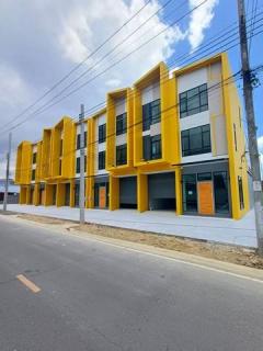 ให้เช่าโกดัง และออฟฟิศ 450 ตรม. หลังมุม สร้างใหม่ ซอยกัตนา บางม่วง ย่านบางใหญ่ นนทบุรี