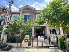 บ้านสวย อยู่สบาย หมู่บ้านพิศาล สุวรรณภูมิ ขายด่วน ทาวน์เฮ้าส์ 2 ชั้น เนื้อที่ 19.90 ตร.ว ตอบโจทย์ไลฟ์สไตล์ความเป็นส่วนตัว 