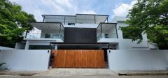 ให้เช่า-Home-office-หรู-3-ชั้น-730-ตรม.-ใจกลางสุ