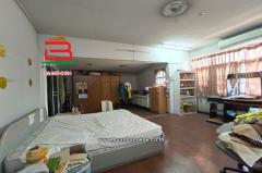  บ้านเดี่ยว 2 ชั้น หมู่บ้าน พัฒนสมบัติ เนื้อที่ 99 ตรว ซอยฉิมพลี 28 แขวงฉิมพลี เขตตลิ่งชัน กรุงเทพมหานคร-202506071335121749278112663.jpg