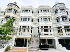 MRTเพชรบุรี 550ม. ARLมักกะสัน 570กม. ให้เช่าทาวน์เฺฮาส์หรู 4 ชั้น สุขุมวิท  534 ตร.ม.34ตร.วา.ใจกลาง.4 นอน เทอร์มินัล 21 1.2 กม.