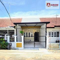 หมู่บ้านสยามนิเวศ 1 ประชาอุทิศ-วัดคู่สร้าง บ้านรีโนเวทใหม่ทั้งหลัง เฟอร์ฯครบ พร้อมเข้าอยู่