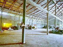 ราชบุรี 1 กม. แม็คโคร  สถานีรถไฟราชบุรี 5.2 กม. โกดัง 902 ตร.ม.250 ตร.วา.1 นอน 1 น้ำเหมาะสำหรับคลังสินค้า  ศาลเจ้าพ่อหลักเมืองราชบุรี