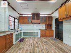 ขาย บ้านเดี่ยว หลังใหญ่ บ้านสวนดอกไม้ 300 ตรม 87.6 ตรว ติดถนนบรมฯ105-202506092127191749479239412.jpg