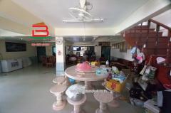 ที่ดินพร้อมอาคาร หมู่บ้าน เย็นสุข (ซอยลาดพร้าว 87 แยก 8) เนื้อที่ 256 ตรว. ถนนประเสริฐมนูกิจ แขวงวังทองหลาง เขตบางกะปิ กรุงเทพฯ-202506101637281749548248008.jpg