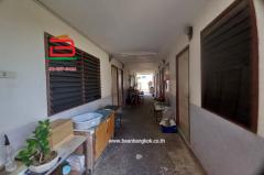 ที่ดินพร้อมอาคาร หมู่บ้าน เย็นสุข (ซอยลาดพร้าว 87 แยก 8) เนื้อที่ 256 ตรว. ถนนประเสริฐมนูกิจ แขวงวังทองหลาง เขตบางกะปิ กรุงเทพฯ-202506101637301749548250199.jpg