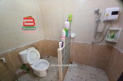 ที่ดินพร้อมอาคาร หมู่บ้าน เย็นสุข (ซอยลาดพร้าว 87 แยก 8) เนื้อที่ 256 ตรว. ถนนประเสริฐมนูกิจ แขวงวังทองหลาง เขตบางกะปิ กรุงเทพฯ-202506101637331749548253301.jpg