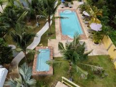 ขาย: รีสอร์ตหรู 14 ห้องนอน ใกล้หาดสวนสน - ระยอง กรรมสิทธิ์: ชื่อบริษัท