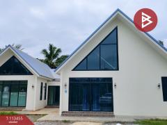 ขายบ้านเดี่ยวพร้อมเคฟ่า เนื้อที่ 2 งาน 75 ตร.วา โพรงมะเดื่อ นครปฐม