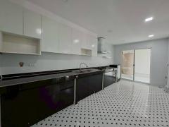 ให้เช่าบ้านแฝด หมู่บ้านเดอะ วิลเลจ เอ็กซ์คลูซีฟ บางนา กม.10 พร้อมอยู่ (N.1745)-202506111223021749619382025.jpg