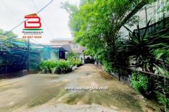 ที่ดินพร้อมบ้าน ซอยปรีดีพนมยงค์ 26 เนื้อที่ 181 ตรว. ถนนสุขุมวิท 71 แขวงคลองตัน เขตวัฒนา กรุงเทพมหานคร-202506111409531749625793963.jpg