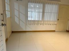 RM296 ให้เช่าบ้าน 2 ชั้น พระราม 9 บ้านหัวมุม เหมาะทั้งอยู่อาศัยหรือใช้เป็นออฟฟิศ ใจกลางเมือง เดินทางสะดวก-202506131911161749816676613.jpg