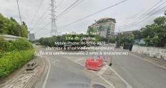 พื้นที่ดิน ขายที่ดินเปล่าติดถนน และติดคลอง ซ.พัฒนาการ 44 (ห่างซอยทองหล่อ 4 กม.) 1-1-50 ไร่ ราคา 60,500,000 บาท  60500000 บาท ใกล้กับ โรงเรียนนานาชาติ BCIS ทำเลดีเยี่ยมๆ กรุงเทพ
