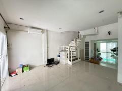 ขายทาวน์เฮาส์ 2 ชั้น หมู่บ้านนันทนากาเด้นท์2 (รหัสทรัพย์ 202548) ซอย9 ต.บางรักน้อย อ.เมือง จ.นนทบุรี ขนาด 22.80 ตรว.-202506142308491749917329254.jpg