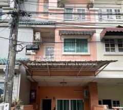 TOWNHOME ขายทาวน์เฮ้าส์ 3 ชั้น ซ.ลาดพร้าว 87 (ใกล้ห้าง CDC) 17.1 ตร.ว. 4 น 3 น้ำ 0 ไร่ 0 NGAN 17 ตาราง.วา 2500000 thb ไม่ไกลจาก ใกล้ห้างคริสตัล ดีไซน์ เซ็นเตอร์ (CDC) เลียบด่วน เอกมัย-รามอินทรา น่าอยู่ใกล้สิ่งอำนวยความสดวก กรุงเทพ