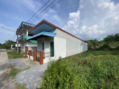 ให้เช่า บ้านเดี่ยว เมืองนครศรีธรรมราช ซอยสิริสุข1 ข้างนครินทร์ 85 ตรม. 22 ตร.วา 1 ห้องนอน พร้อมแอร์ 1 น้ำ มีห้องครัว ลานซักล้าง คุ้มสุดสุด
