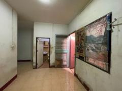 ให้เช่า ทาวน์โฮม ซอยทวีสิทธิ์ ข้างสำเพ็ง เมืองนครศรีธรรมราช 120 ตรม. 49 ตร.วา 2 ห้องนอน 1 ห้องน้ำ 1 จอดรถ ทำเลในเมือง ราคาพิเศษ.-202506151827511749986871164.jpg