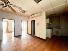 [For Sale] ขายคอนโด 2 ห้องนอน ถูกสุดในโครงการ คันทรี คอมเพล็กซ์ บางนา (Country Complex Bangna) ที่จอดรถ 2 คัน ใกล้ BTS บางนา-202506161049321750045772585.jpg