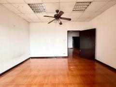 [For Sale] ขายคอนโด 2 ห้องนอน ถูกสุดในโครงการ คันทรี คอมเพล็กซ์ บางนา (Country Complex Bangna) ที่จอดรถ 2 คัน ใกล้ BTS บางนา-202506161049351750045775428.jpg