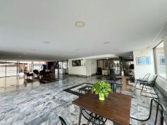 [For Sale] ขายคอนโด 2 ห้องนอน ถูกสุดในโครงการ คันทรี คอมเพล็กซ์ บางนา (Country Complex Bangna) ที่จอดรถ 2 คัน ใกล้ BTS บางนา-202506161049381750045778656.jpg