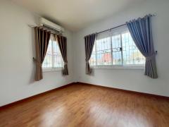 [ For Sale ] ขายบ้านเดี่ยว 4 ห้องนอน ถูกสุดในโครงการ อารีนา การ์เดนท์ บางนา-สุวรรณภูมิ ( Arena Garden Bangna-Suvarnabhumi ) ในซอยวัดหลวงพ่อโต บางนา กม. 12.5 ตกแต่งครบ-202506161328551750055335615.jpg