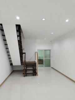 ขายพร้อมผู้เช่า ทาวน์โฮม หมู่บ้านทรายทองติวานนท์ ซอย 45-202506161553221750064002484.jpg