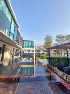 RM307 ให้เช่าทาวน์โฮม 3 ชั้น เพล็กซ์ บางนา ติด ถนน บางนาตราด กม.5 จดบริษัทได้-202506171423221750145002394.jpg