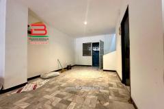 ทาวน์เฮาส์ 2 ชั้น ซอยรังสิต-นครนายก 61 เนื้อที่ 18.4 ตรว. ถนนรังสิต-นครนายก ตำบลประชาธิปัตย์ อำเภอธัญบุรี จังหวัดปทุมธานี-202506171611211750151481815.jpg