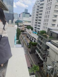 ขายที่ดินพร้อมอพาร์ทเม้นท์และบ้าน 6 ชั้น ทำเลดี ตรงข้าม#kingpower #ราคาดีทำเลดี ติดต่อผึ้งรติ 0619419639-202506191330501750314650274.jpg