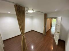 ขาย อาคารพาณิชย์ ติดถนน เอกมัย พื้นที่ใช้สอย 352 ตรม. เนื้อที่ 16 ตร.วา ขายพร้อมผู้เช่า-202506201402491750402969183.jpg