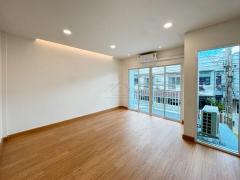 P826-ขาย-ทาวน์โฮม-Baan-84-Mansion-หมู่บ้าน-84-แมนชั