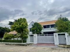 ขายบ้านเดี่ยวสุดหรู หลังมุม ใกล้แฟชั่นไอส์แลนด์