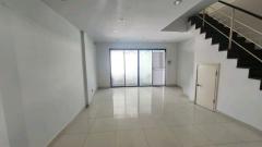 ขายและให้เช่า โฮมออฟฟิศเสนาทาวน์ นวมินทร์ 163 มีระบบโซล่าเซลล์ 23.6 ตร.ว. จอดรถได้ 2 คัน-202506231241541750657314018.jpg