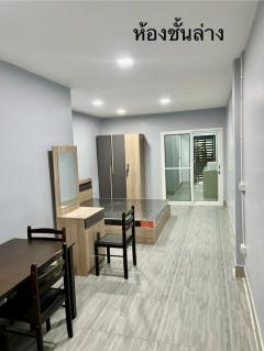 ขายทาวน์เฮาส์ 2 ชั้น ในโครงการตลาดศรีเสนา ใกล้ BTS เสนานิคม เพียง 10 นาที ⭐️บ้านรีโนเวทใหม่ทั้งหลัง⭐️ฟรีเฟอร์ฯ⭐️-202506231247241750657644929.jpg