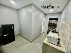 ขายทาวน์เฮาส์ 2 ชั้น ในโครงการตลาดศรีเสนา ใกล้ BTS เสนานิคม เพียง 10 นาที ⭐️บ้านรีโนเวทใหม่ทั้งหลัง⭐️ฟรีเฟอร์ฯ⭐️-202506231247251750657645491.jpg