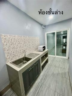 ขายทาวน์เฮาส์ 2 ชั้น ในโครงการตลาดศรีเสนา ใกล้ BTS เสนานิคม เพียง 10 นาที ⭐️บ้านรีโนเวทใหม่ทั้งหลัง⭐️ฟรีเฟอร์ฯ⭐️-202506231247261750657646065.jpg