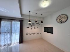 ขายด่วน โครงการ เดอะคัลเลอร์อารียา ซอยมหาชัย ทาวน์เฮาส์ 2 ชั้น #หลังมุม มีพื้นที่ด้านข้าง เนื้อที่ 26.1 ตร.ว -202506231804501750676690194.jpg