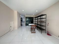 ขายทาวน์โฮม 3 ชั้น บ้านกลางเมือง รัตนาธิเบศร์ ใกล้รถไฟฟ้าสายสีม่วง สภาพใหม่ เจ้าของดูแลดีมาก โทร 091-0601637-202506241346271750747587412.jpg