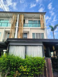 ขายทาวน์โฮม 3 ชั้น หลังมุม หมู่บ้าน เดอะแพลนท์ซิตี้ แจ้งวัฒนะ ทำเลดี เดินทางสะดวก-202506241631371750757497140.jpg