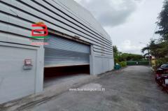   ให้เช่า โกดัง ซอยโกสุมรวมใจ 3 (ซอย 3 แยก 2) เนื้อที่ 84 ตรว. ใกล้สำนักงานเขตดอนเมือง ถนนวิภาวดี-รังสิต แขวงทุ่งสองห้อง เขตบางเขน กรุงเทพฯ