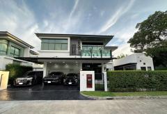 RM325 ขายหรือให้เช่า บ้านเดี่ยวเศรษฐสิริ ศรีนครินทร์–พระราม9 กรุงเทพกรีฑา ซอย 7แปลงมุม ติดสวน รีโนเวทใหม่ทั้งหลัง พร้อมอยู่