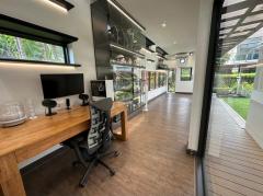 RM325 ขายหรือให้เช่า บ้านเดี่ยวเศรษฐสิริ ศรีนครินทร์–พระราม9 กรุงเทพกรีฑา ซอย 7แปลงมุม ติดสวน รีโนเวทใหม่ทั้งหลัง พร้อมอยู่-202506241957431750769863863.jpg