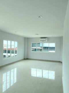 หลังสุดท้าย!! โรงงานโกดังพร้อมออฟฟิศเอกชัย-บางบอน ขอใบรง.4ได้ โกดังสูง11เมตร ใกล้วัดโพธิ์แจ้ ซอยเอกชัย-เศรษฐกิจ 416 ตร.ม. ราคา 9 ล้านถ้วน!!-202506242222561750778576359.jpg