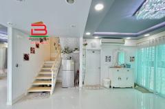  บ้านแฝด หมู่บ้าน อารียา เดอะวิลเลจ ลําลูกกา-คลอง 5 เนื้อที่ 44.8 ตรว. ใกล้รร.วัดปัญจทายิกาวาส ถนนลำลูกกา ตำบลลาดสวาย อำเภอลำลูกกา จังหวัดปทุมธานี-202506251222411750828961878.jpg