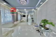  บ้านแฝด หมู่บ้าน อารียา เดอะวิลเลจ ลําลูกกา-คลอง 5 เนื้อที่ 44.8 ตรว. ใกล้รร.วัดปัญจทายิกาวาส ถนนลำลูกกา ตำบลลาดสวาย อำเภอลำลูกกา จังหวัดปทุมธานี-202506251222421750828962375.jpg