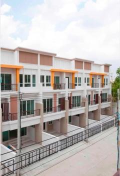 NTG904 ให้เช่า ทาวน์โฮม ภณาสิริ เรสซิเด้นซ์ เกษตร-นวมินทร์ เหมาะสำหรับพักอาศัย ทำออฟฟิศ เฟอร์นิเจอร์ครบพร้อมอยู่ จดทะเบียนบริษัทได้-202506261624321750929872195.jpg