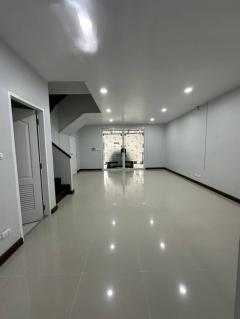 ให้เช่า ทาวน์โฮม หมู่บ้าน นัมเบอร์วัน นา-ราม 2 252 ตรม 23.6 ตรว-202506272115361751033736180.jpg