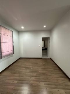 ให้เช่า ทาวน์โฮม หมู่บ้าน นัมเบอร์วัน นา-ราม 2 252 ตรม 23.6 ตรว-202506272115381751033738676.jpg